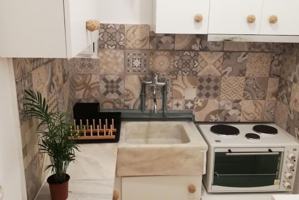 Appartamento Heart Of Athens II 25Sqm Esterno foto
